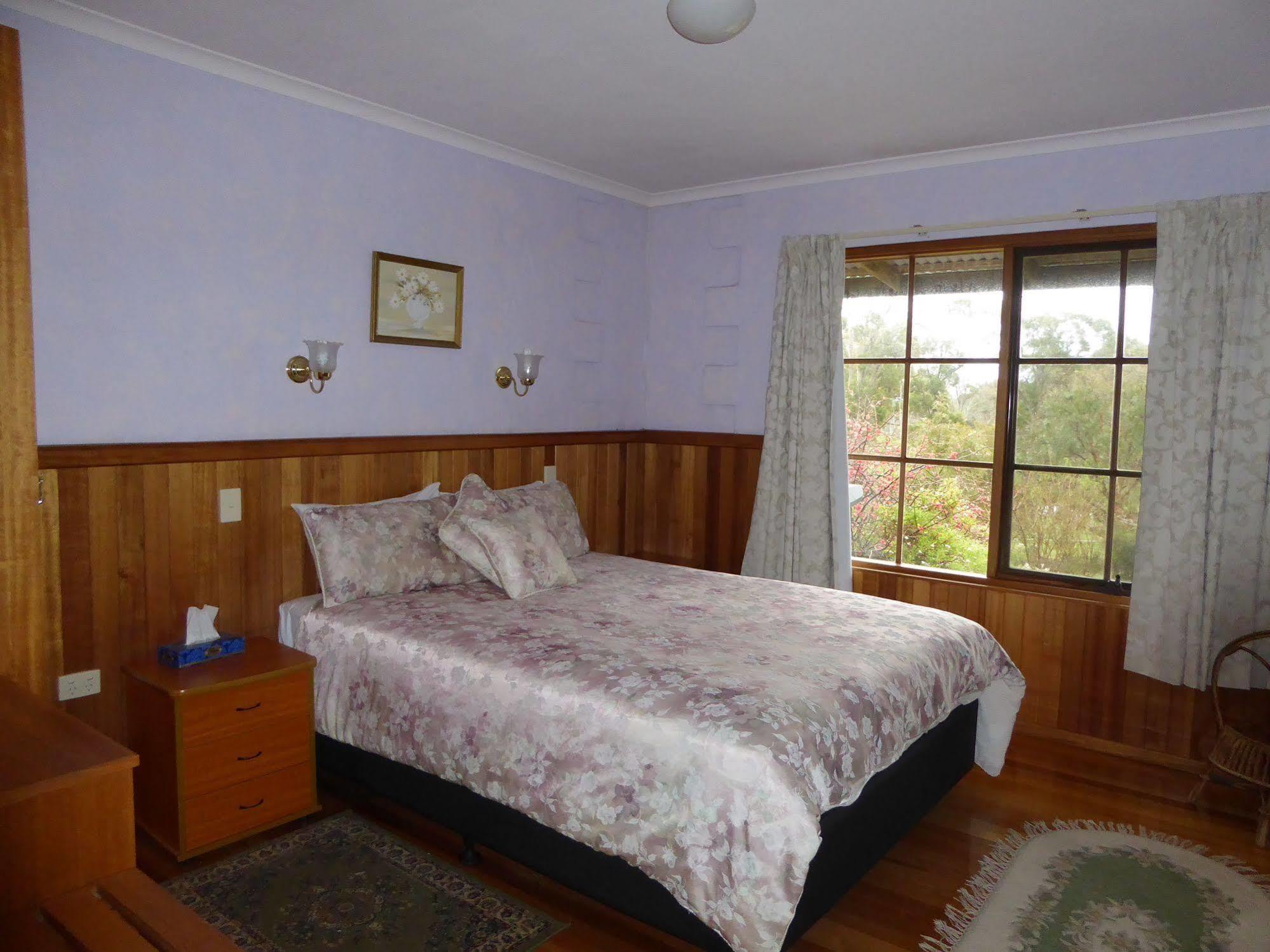 Platypus Park Country Retreat Villa Бридпорт Екстериор снимка